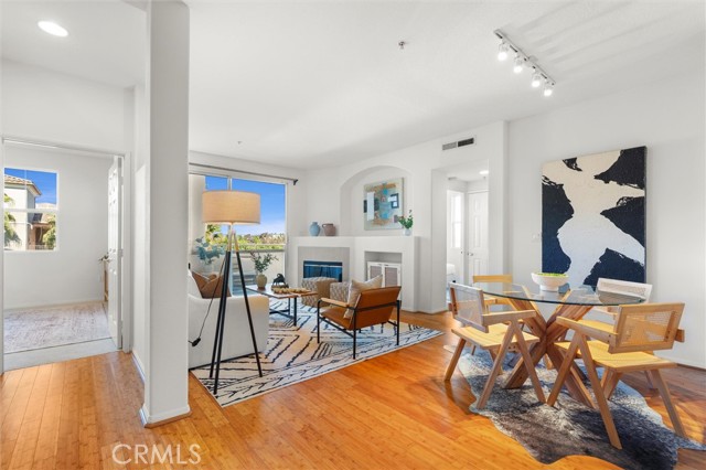 12963 Runway Unit: 416