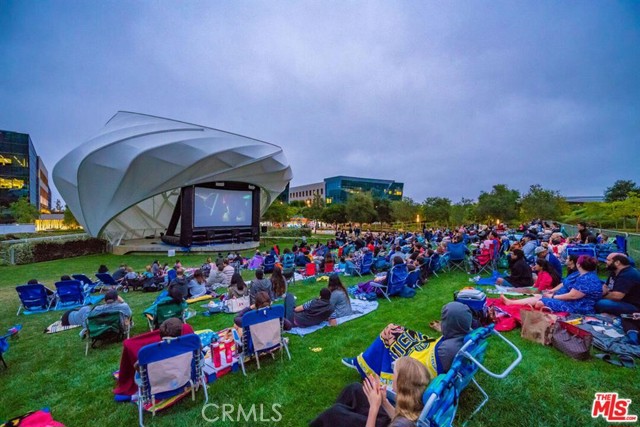 12963 Runway Unit: 416