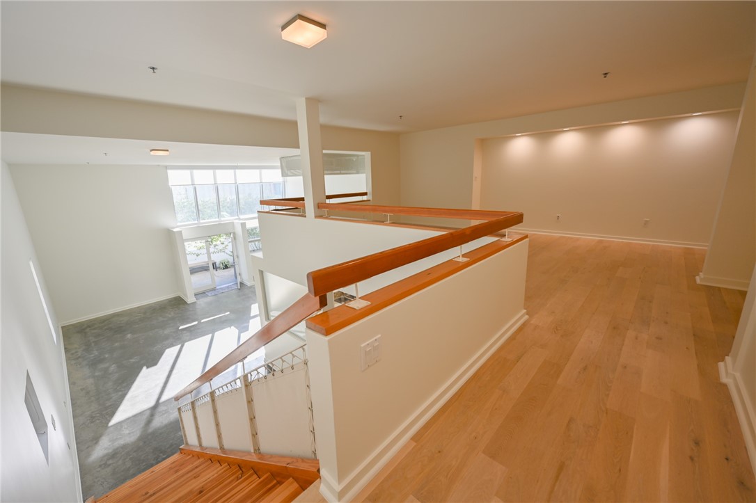 615 Hampton DR Unit: C103