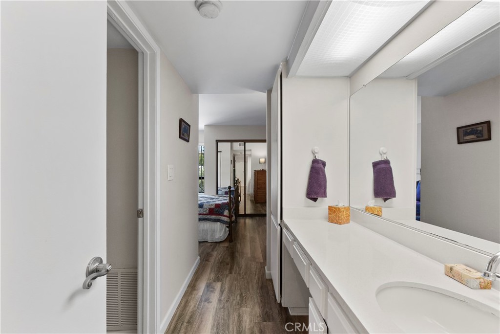 22100 Burbank Boulevard Unit: 263G 