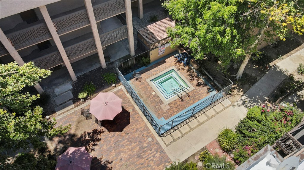 22100 Burbank Boulevard Unit: 263G 