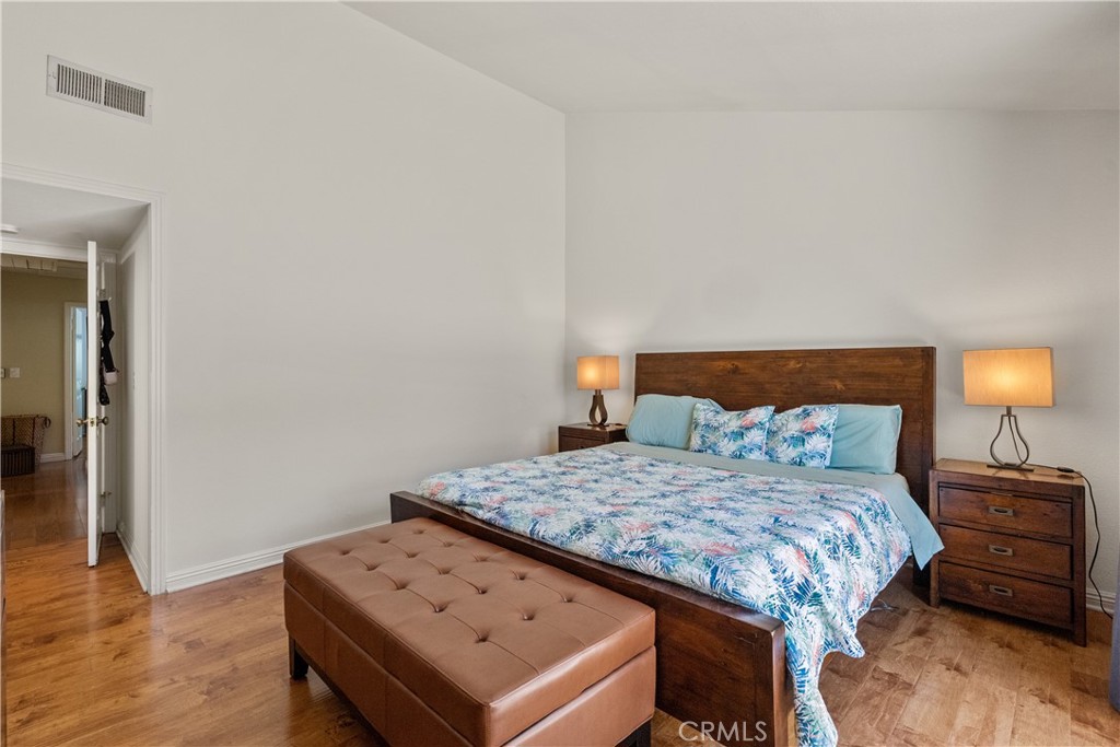 25508 Via Pacifica