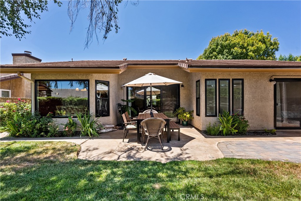 25508 Via Pacifica