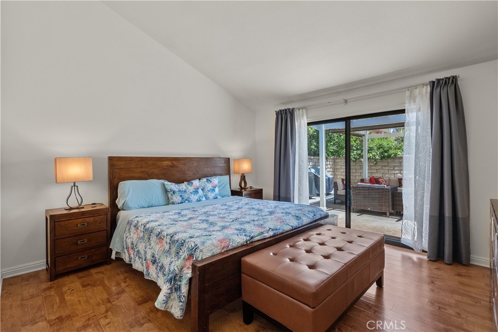 25508 Via Pacifica