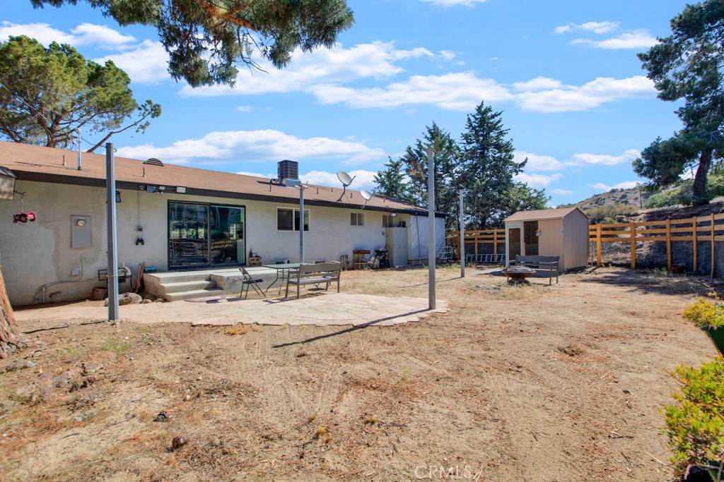 940 E Soledad Pass Road