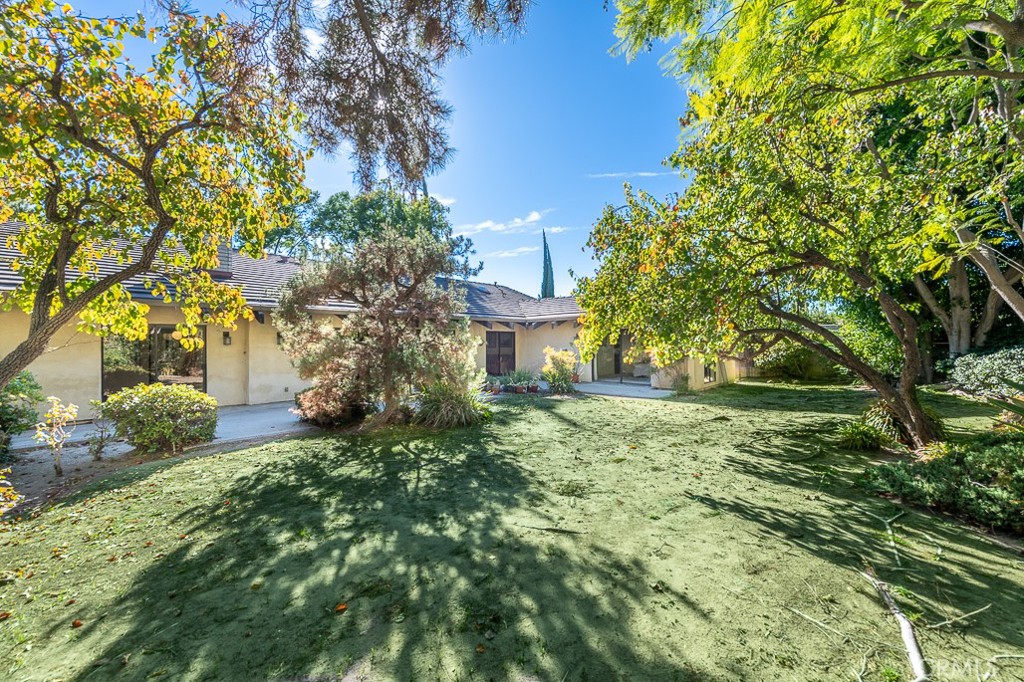 16245 Meadowridge Way