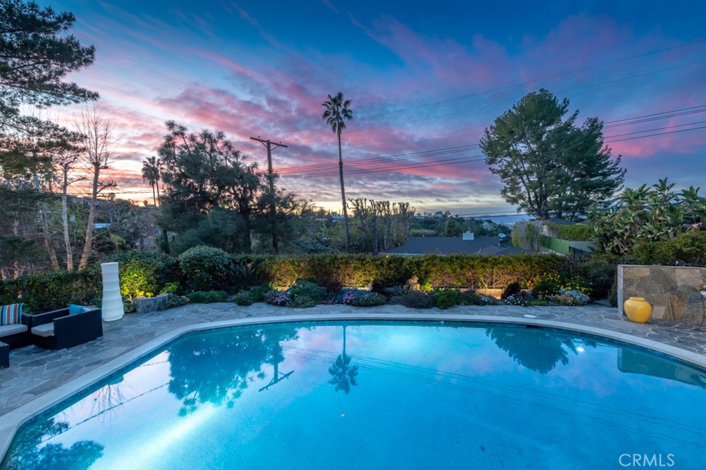 4310 Coronet Drive 