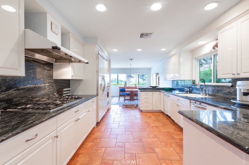 4310 Coronet Drive 