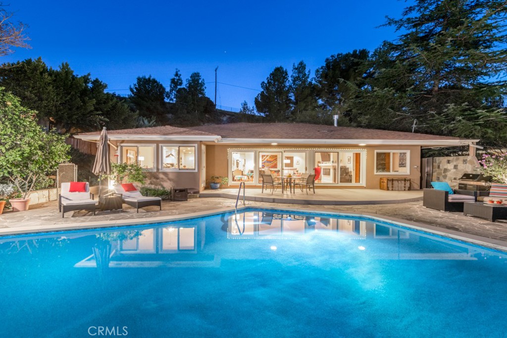 4310 Coronet Drive 