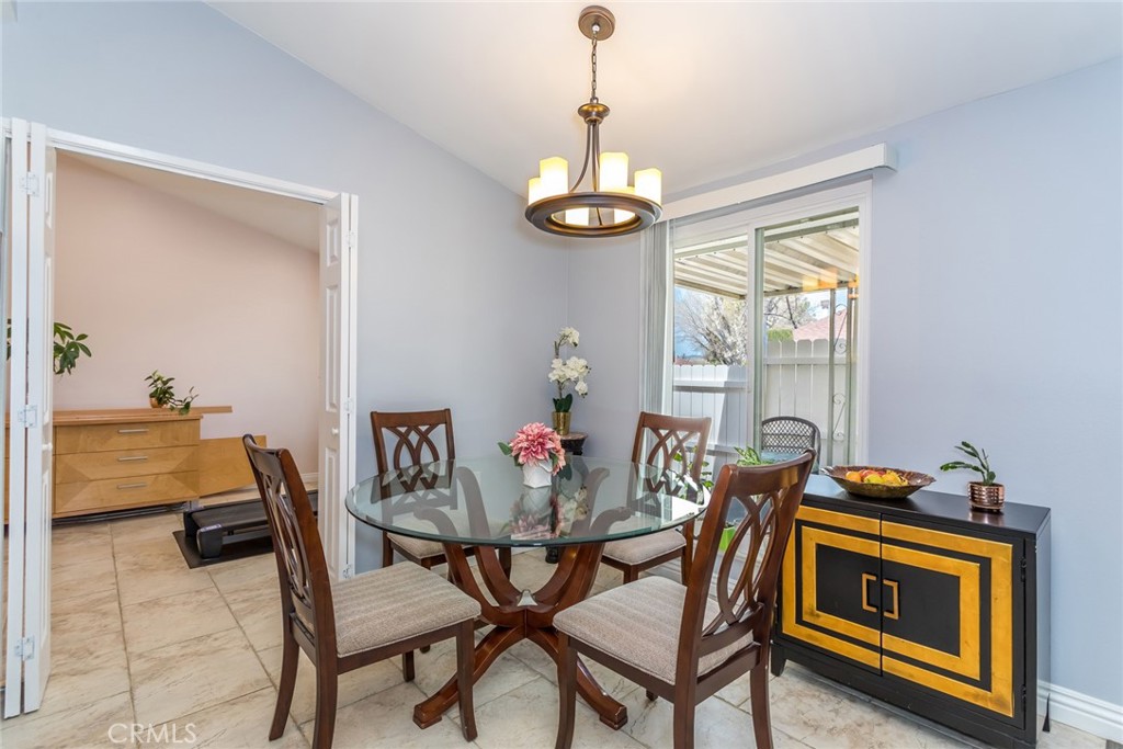 19208 Avenue Of The Oaks Unit: G