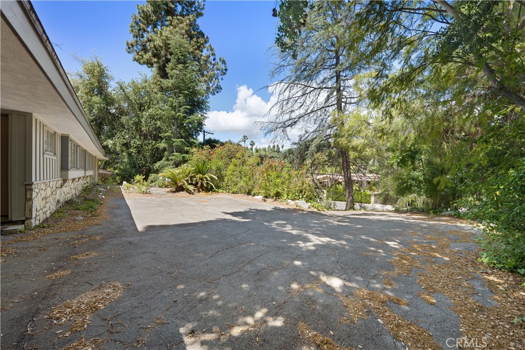 20120 Wells Drive