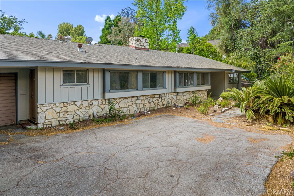 20120 Wells Drive