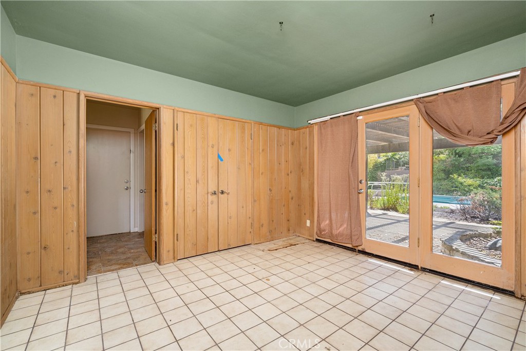 20120 Wells Drive