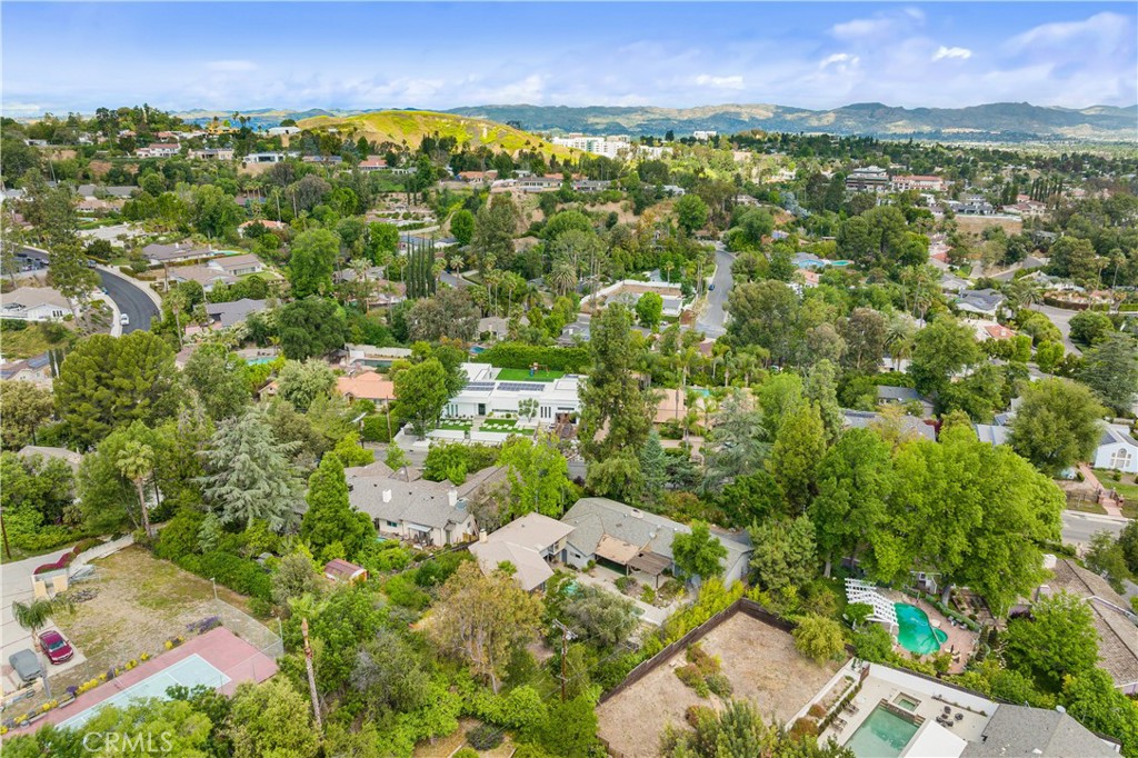 20120 Wells Drive