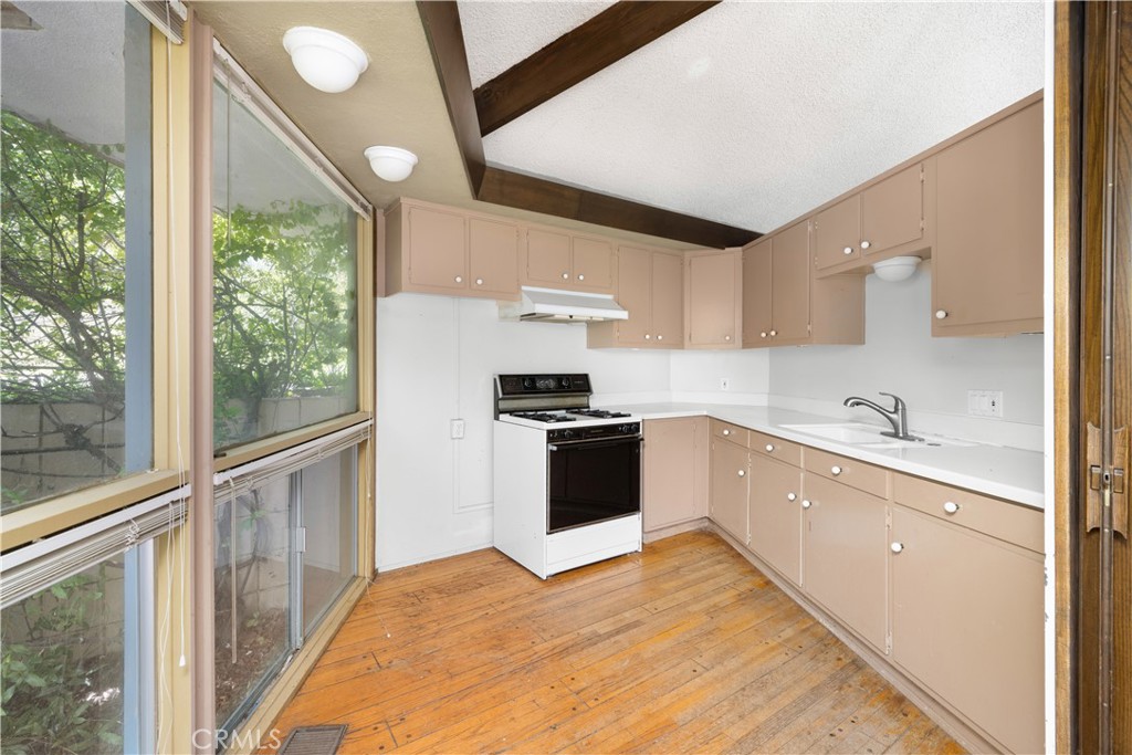 20120 Wells Drive
