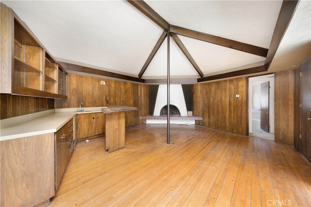 20120 Wells Drive
