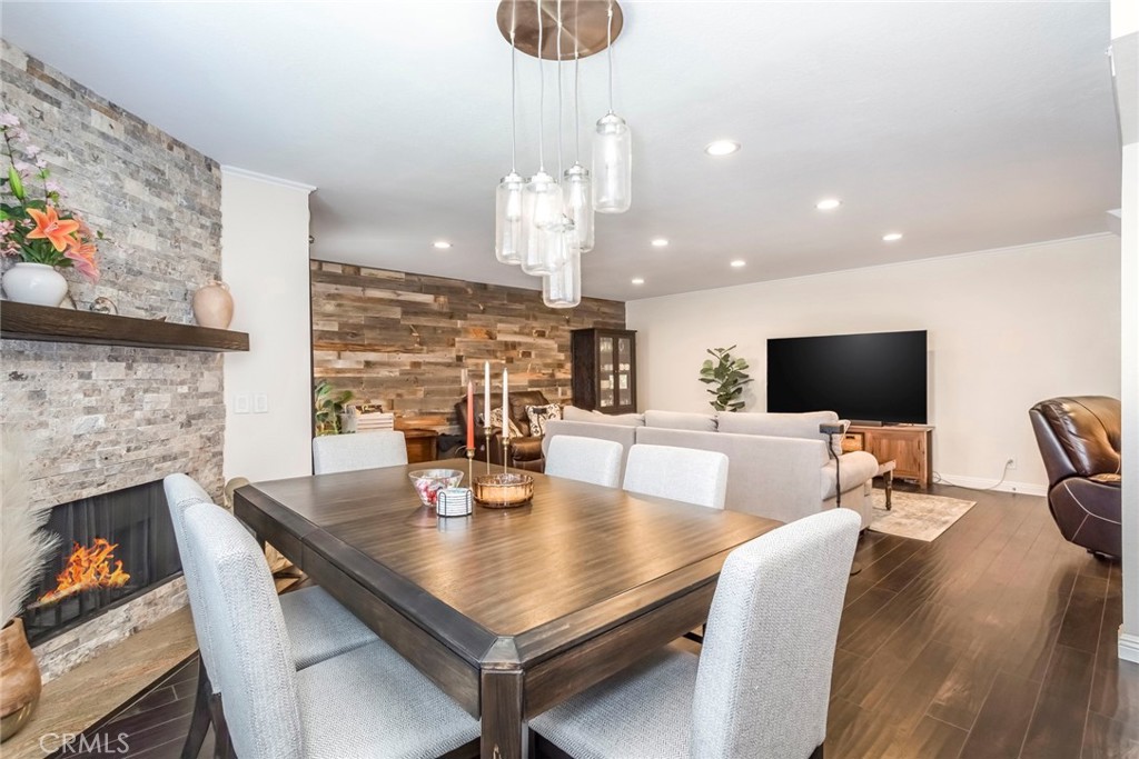 5230 Zelzah Avenue Unit: 14