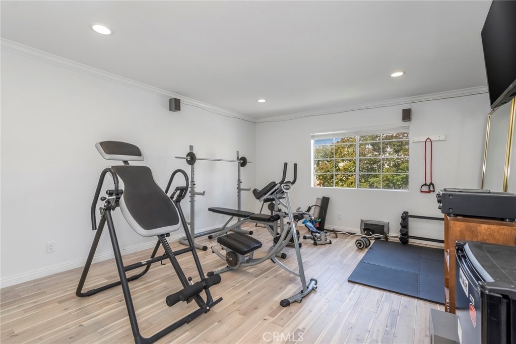 5230 Zelzah Avenue Unit: 14