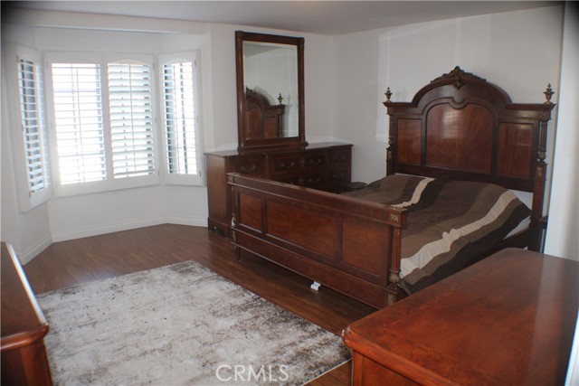 18324 Clark ST Unit: 202