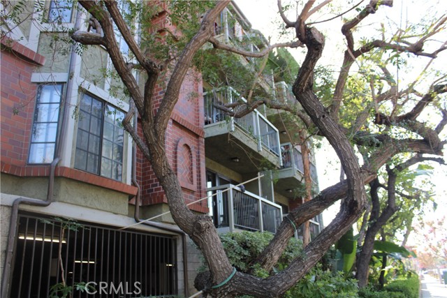 18324 Clark ST Unit: 202