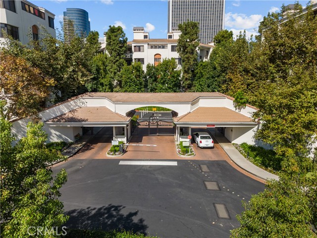 2131 Century Park LN Unit: 418