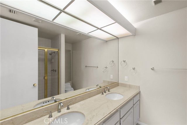 2131 Century Park LN Unit: 418