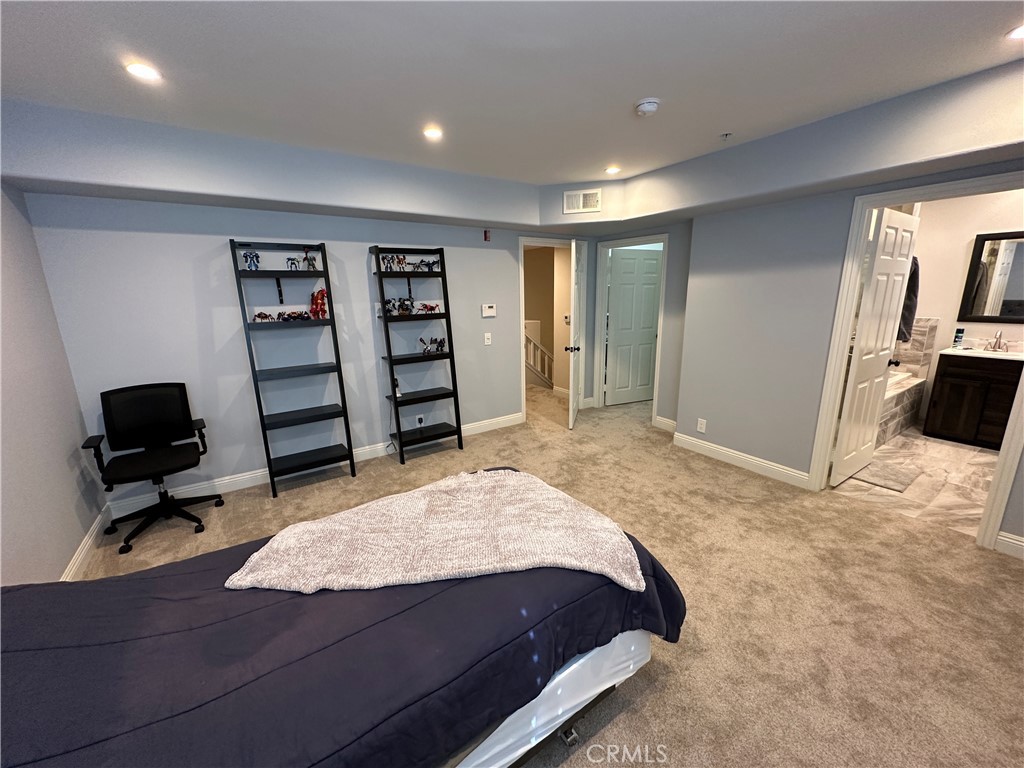 4259 106 Fulton Avenue 106