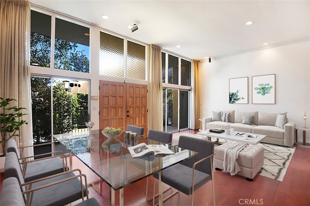 5427 Yarmouth Avenue