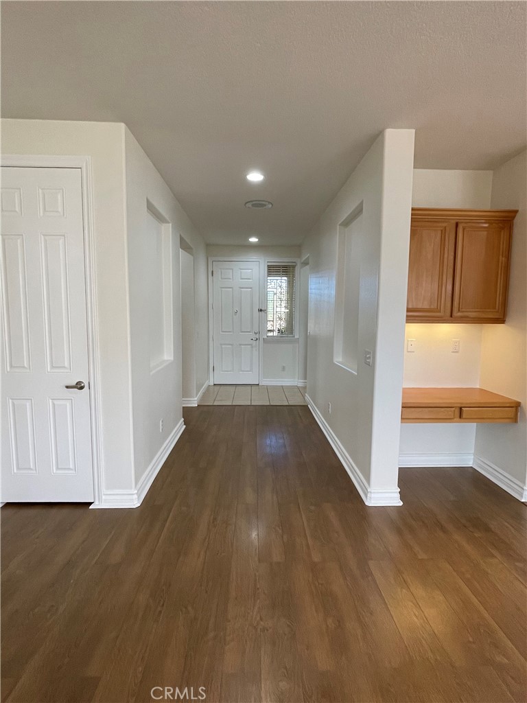 1712 W Lumber Street