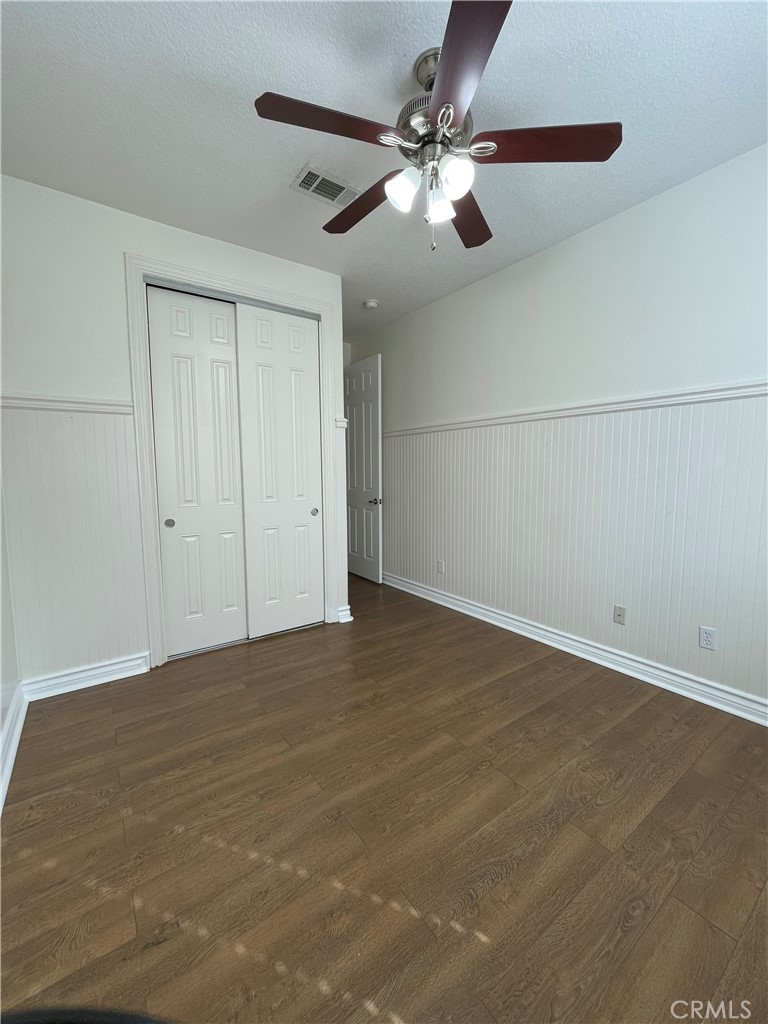 1712 W Lumber Street