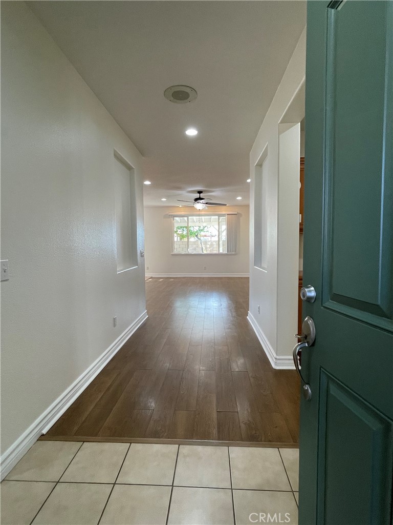 1712 W Lumber Street