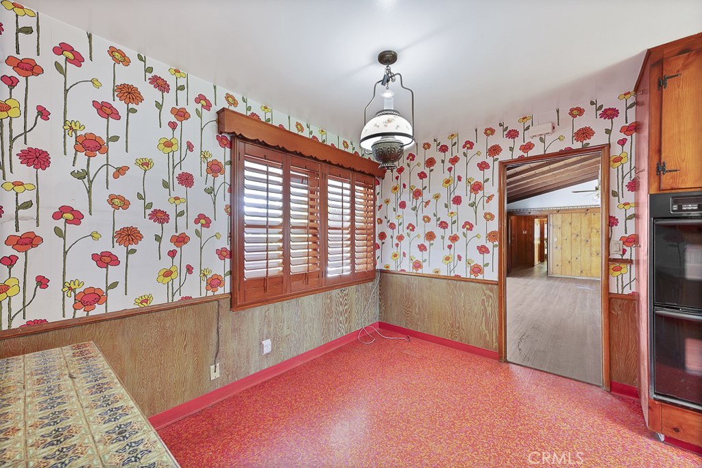 4443 Haskell Avenue