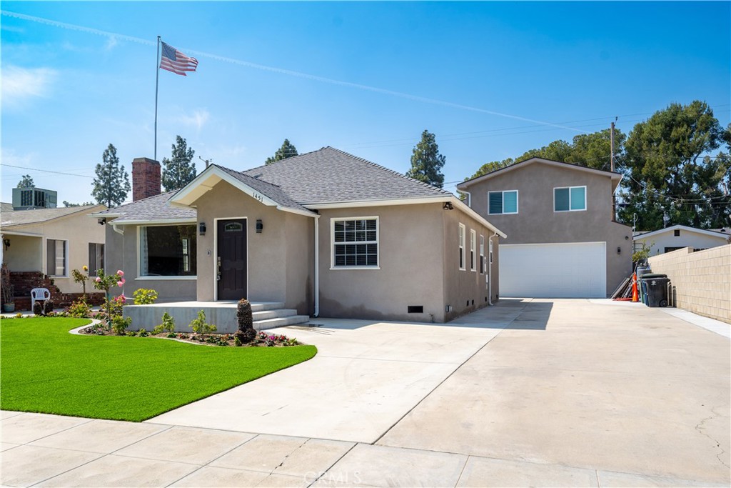 1451 N Catalina Street