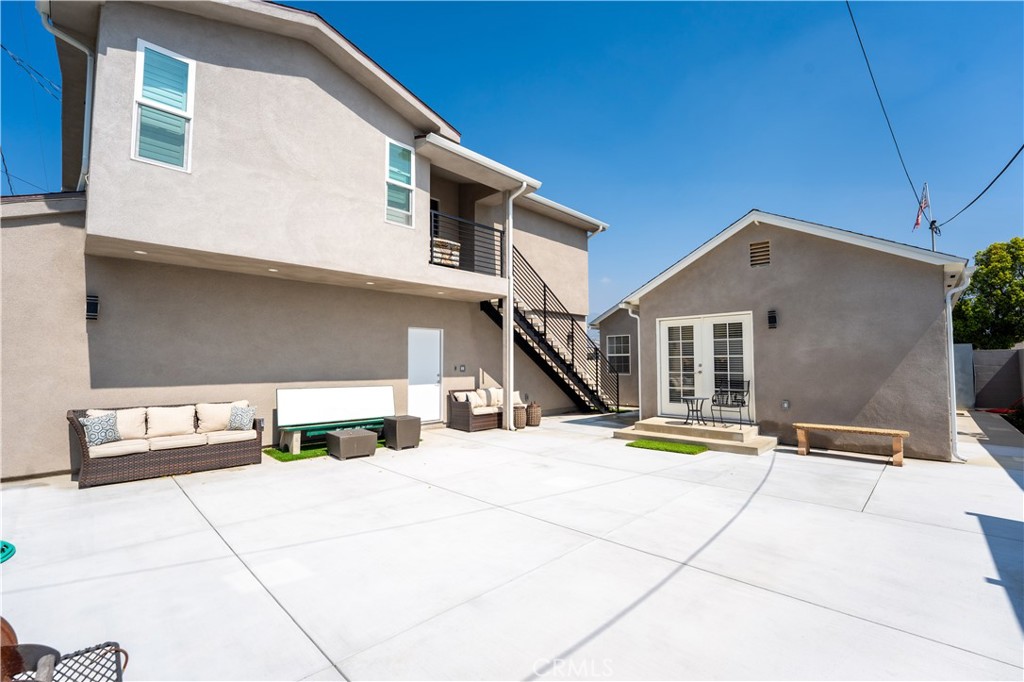 1451 N Catalina Street