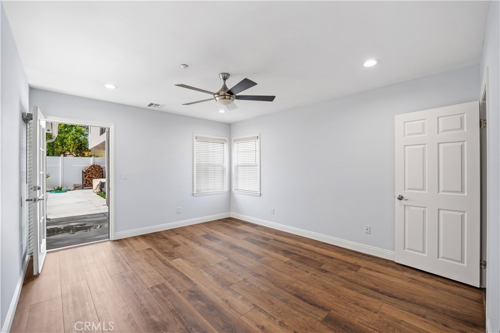 1451 N Catalina Street