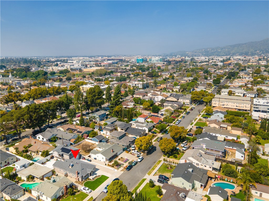 1451 N Catalina Street