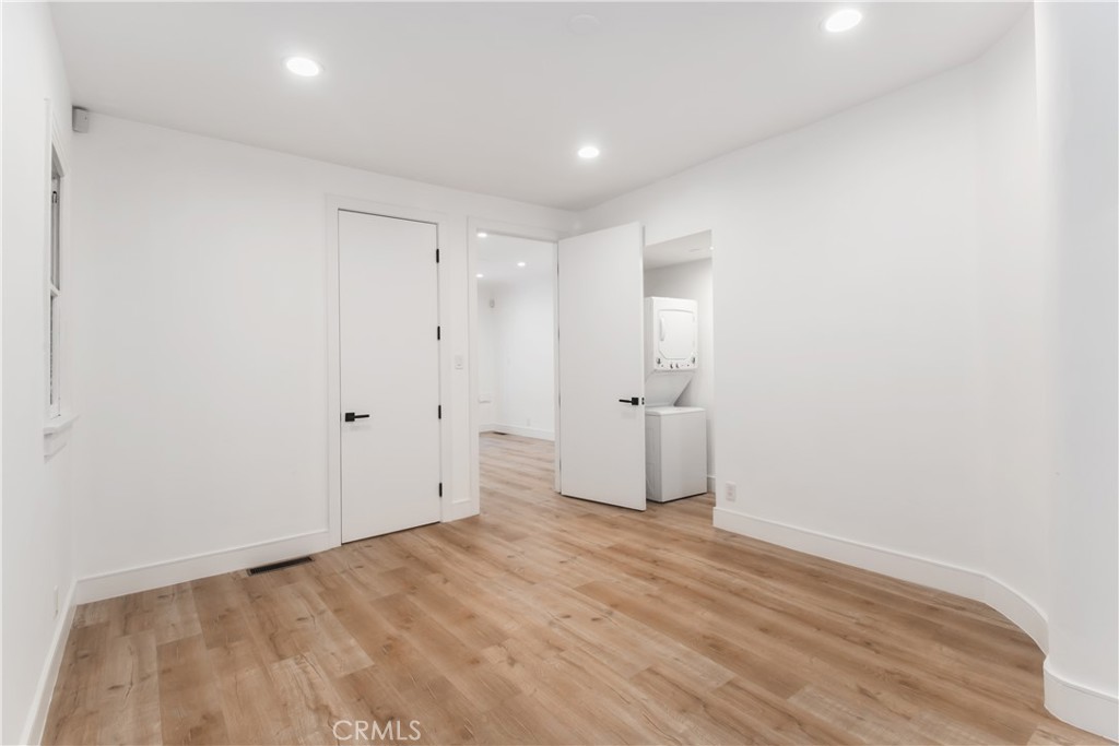 141 S Peck Drive
