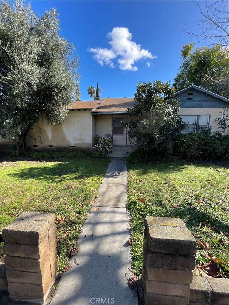 5004 S Enfield Avenue