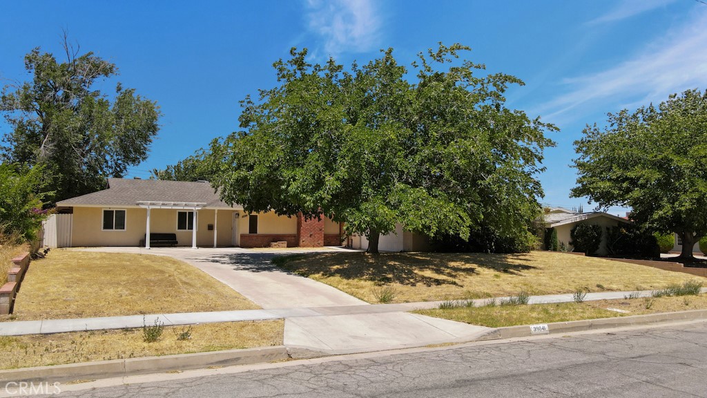 39041 Ocotillo Drive