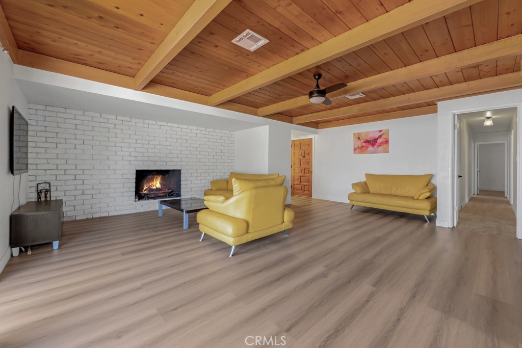 39041 Ocotillo Drive