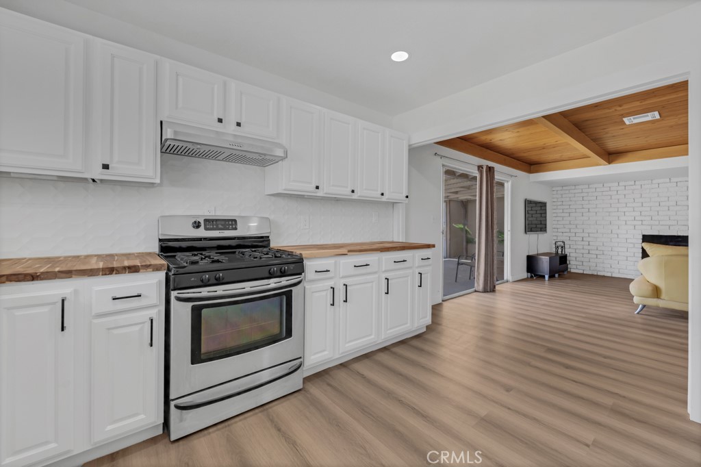 39041 Ocotillo Drive