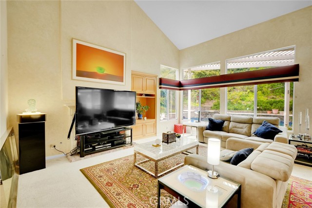 18500 Saint Moritz DR