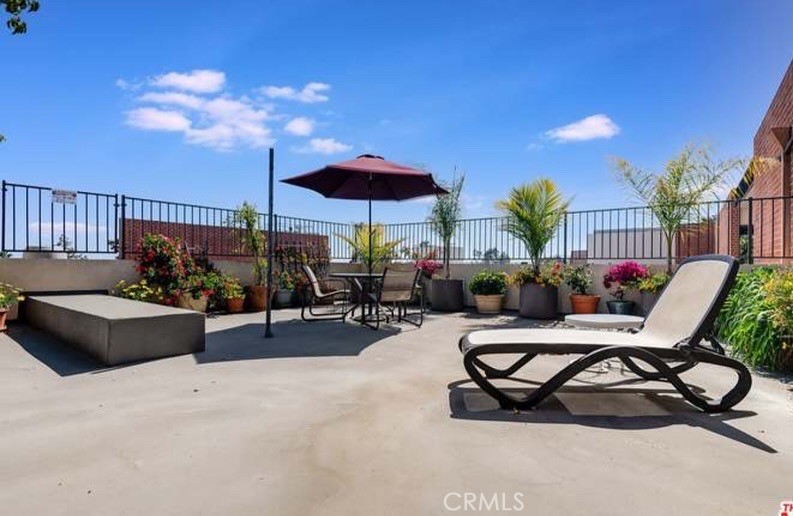 11750 W Sunset Boulevard 410