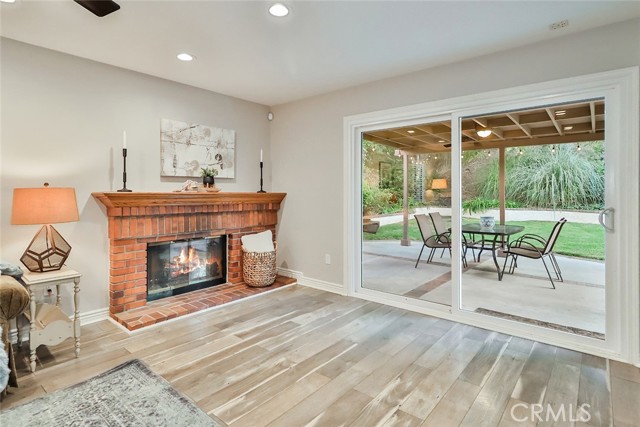 208 Goldenwood CIR