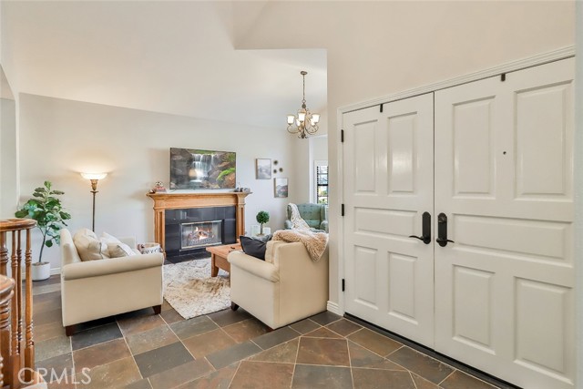 208 Goldenwood CIR