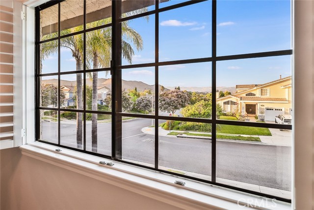 208 Goldenwood CIR