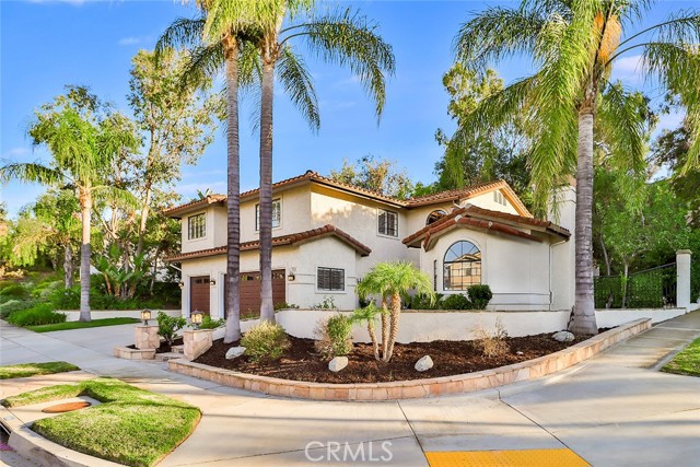 208 Goldenwood CIR