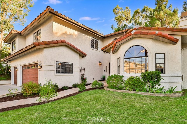 208 Goldenwood CIR