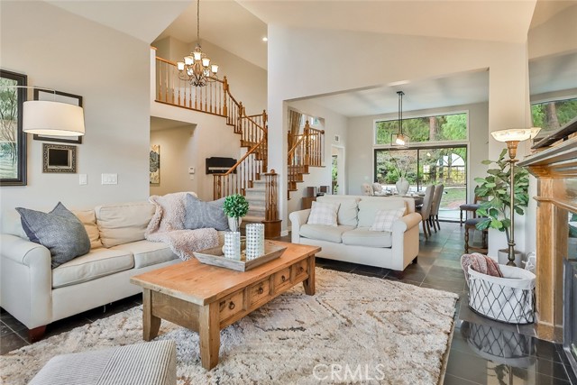 208 Goldenwood CIR