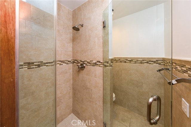 5460 White Oak AVE Unit: F20